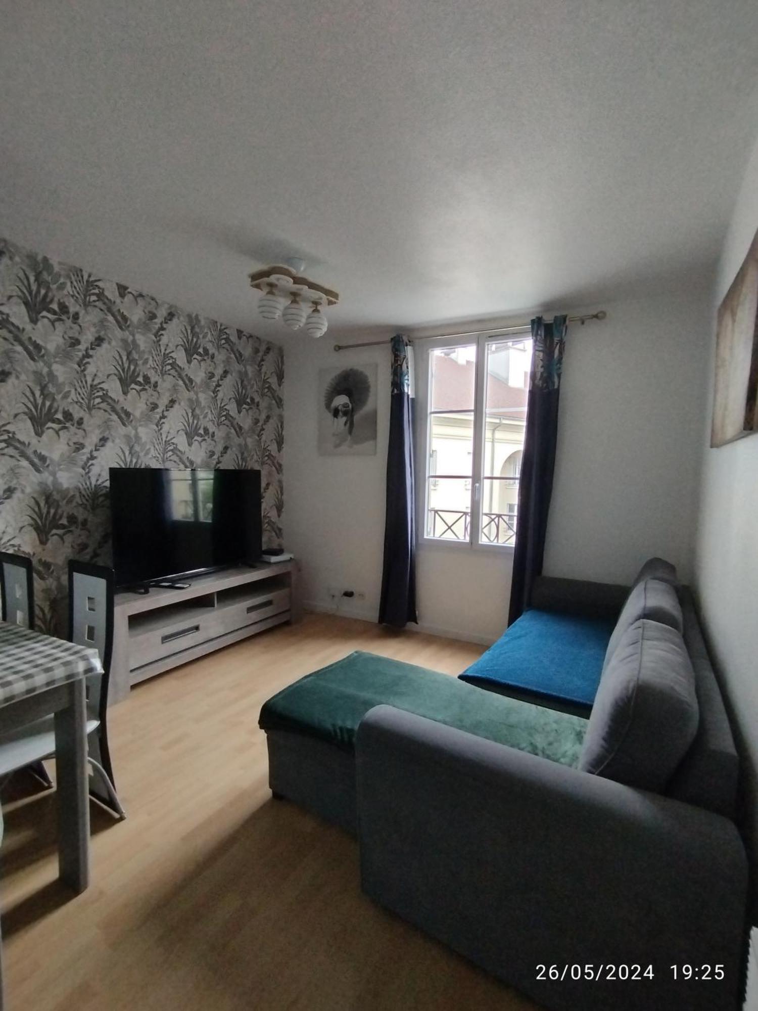 Appartement Situe Place Toscane A 5 Min De Disney Сери Екстериор снимка